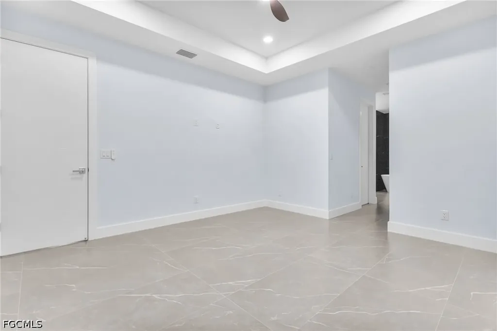 142 SW 33rd Place Cape Coral FL 33991