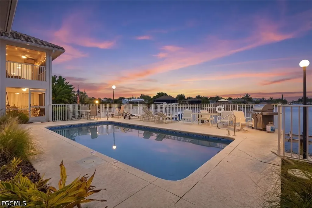3603 SE 10th Avenue Cape Coral FL 33904