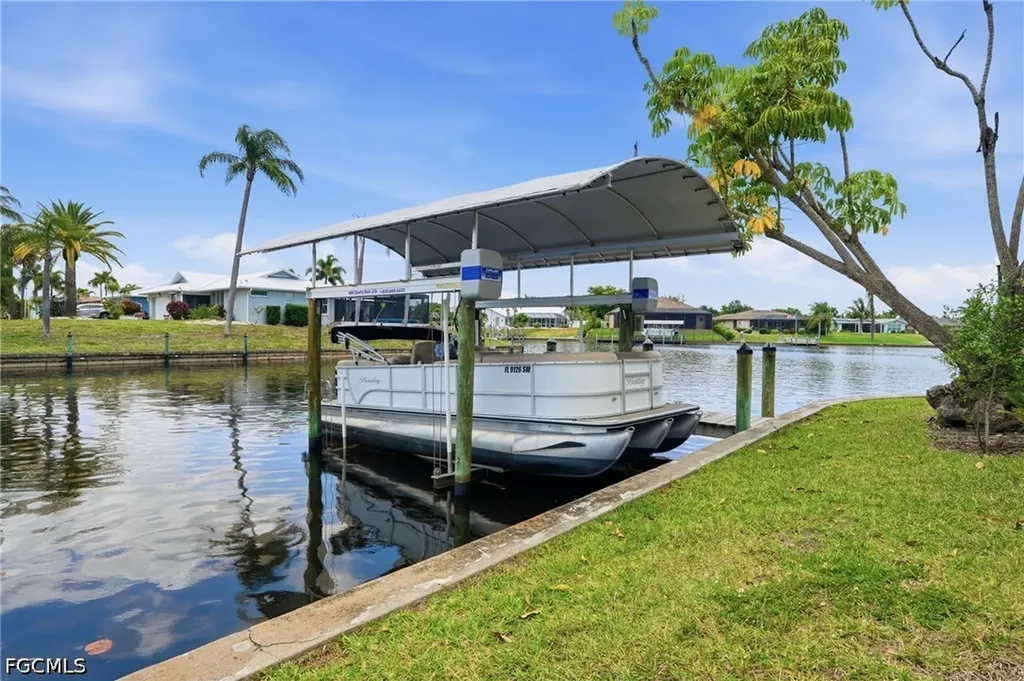 3603 SE 10th Avenue Cape Coral FL 33904