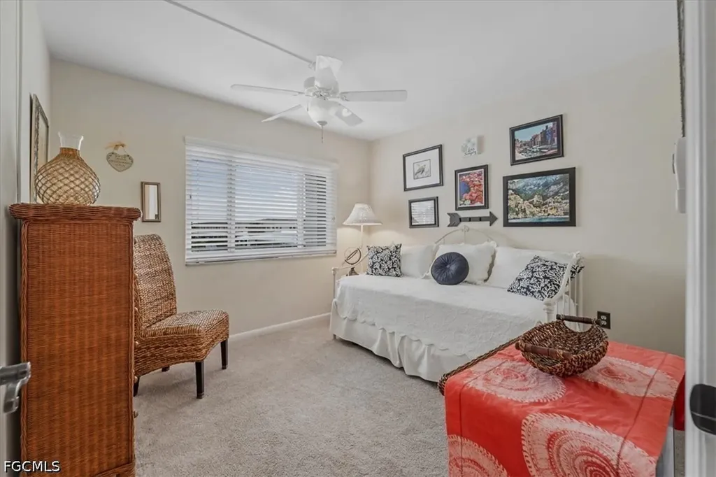 1926 SE 43rd Street Cape Coral FL 33904