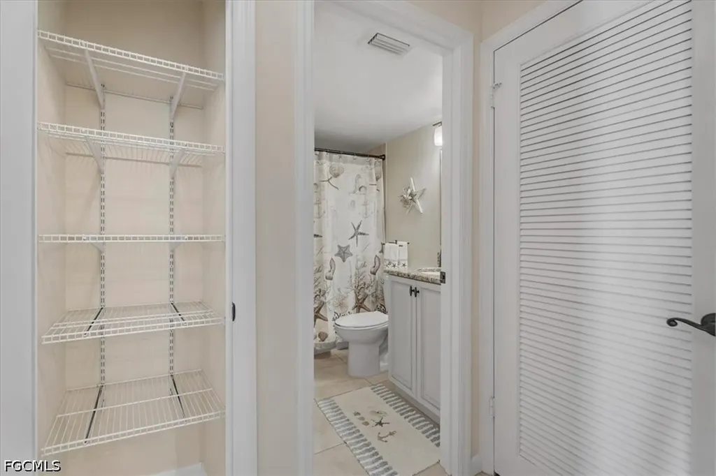 1926 SE 43rd Street Cape Coral FL 33904