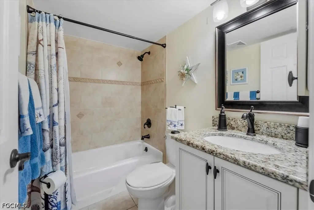 1926 SE 43rd Street Cape Coral FL 33904