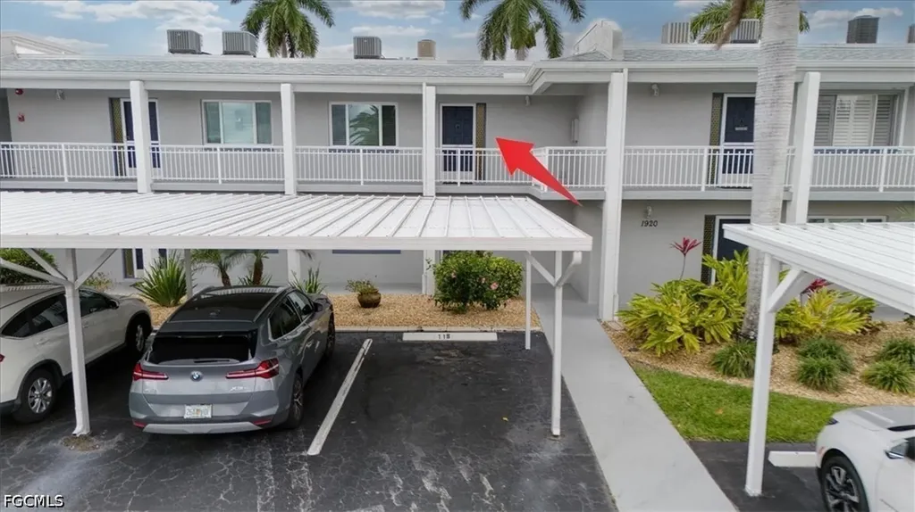 1926 SE 43rd Street Cape Coral FL 33904