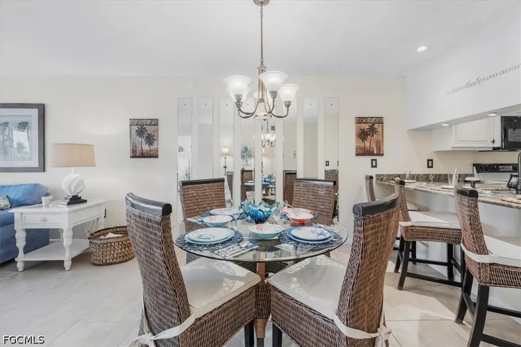 1926 SE 43rd Street Cape Coral FL 33904