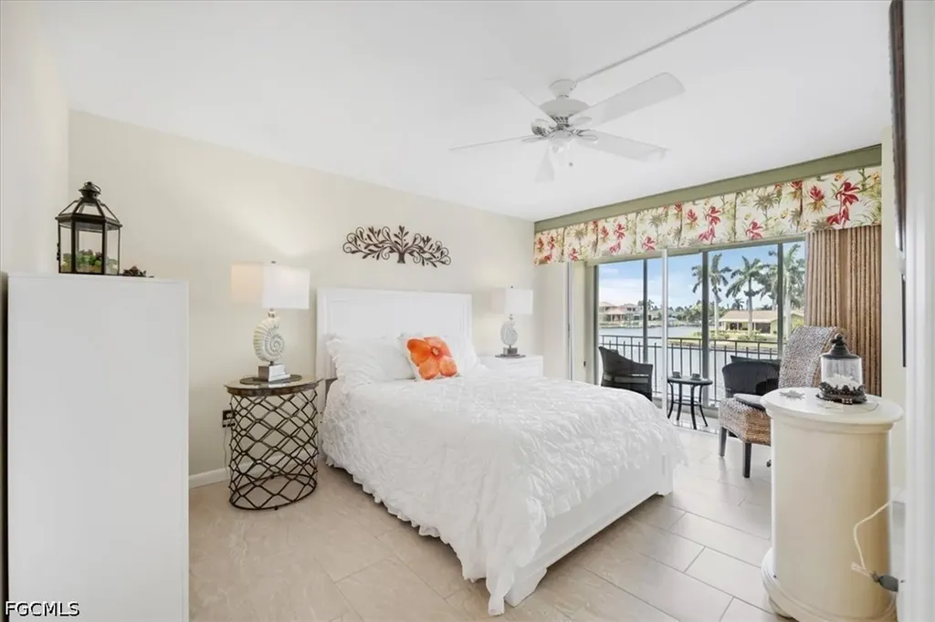 1926 SE 43rd Street Cape Coral FL 33904
