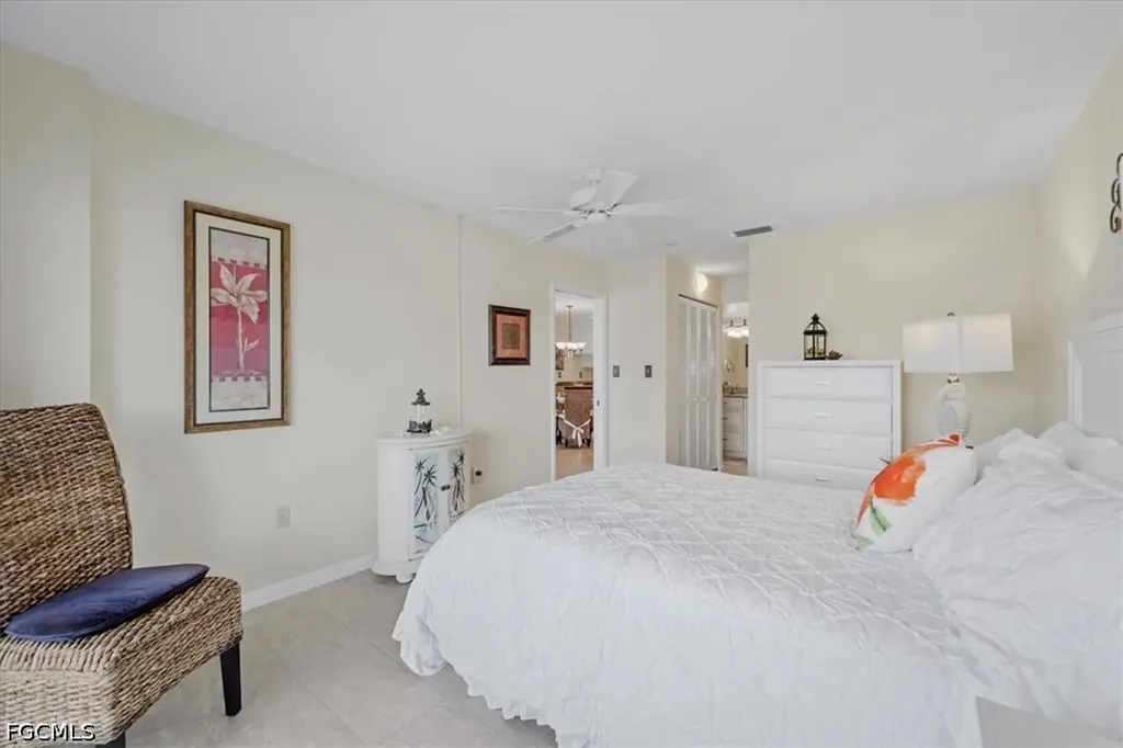 1926 SE 43rd Street Cape Coral FL 33904