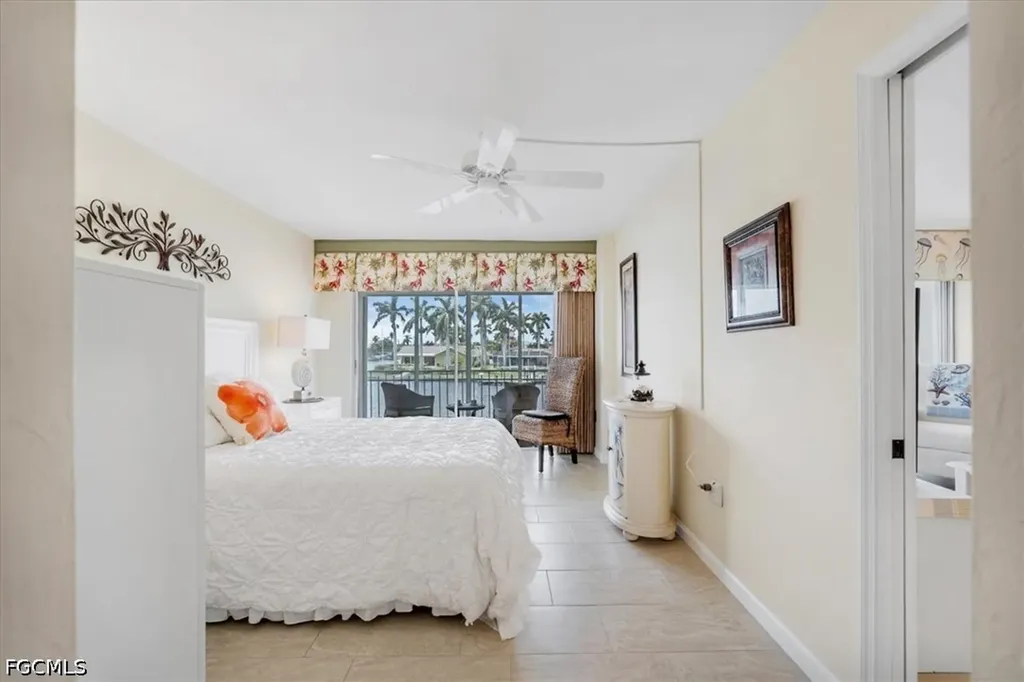 1926 SE 43rd Street Cape Coral FL 33904