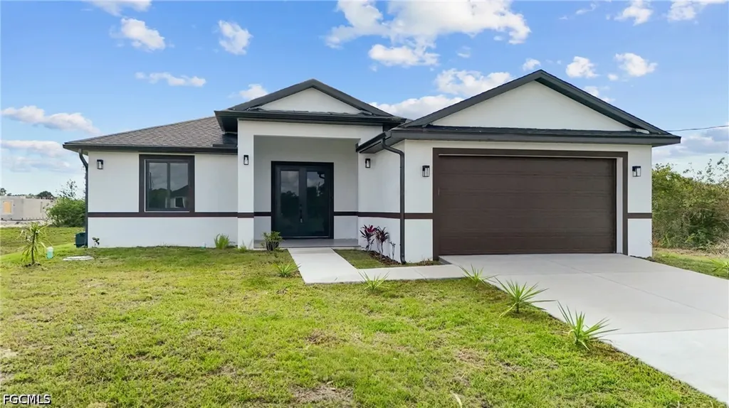 8033 Oakleaf Circle Labelle FL 33935