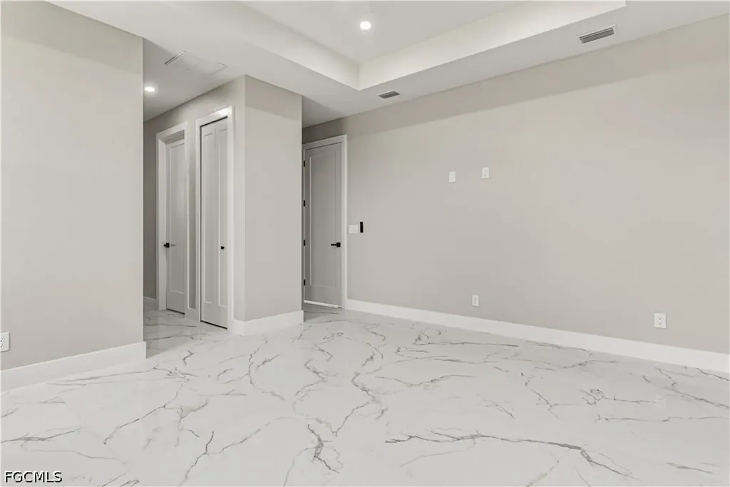 2108 NE 15th Terrace Cape Coral FL 33909