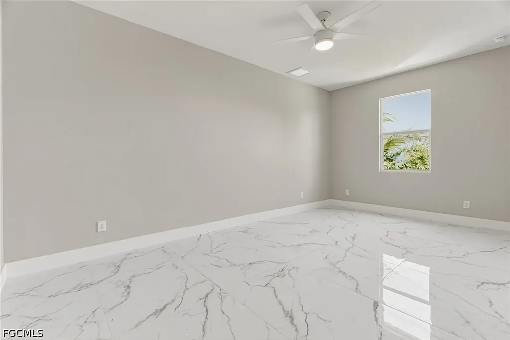 2108 NE 15th Terrace Cape Coral FL 33909