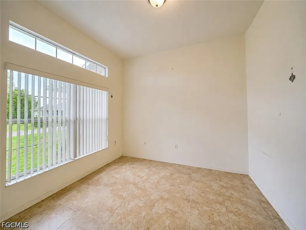 20 Hampton Avenue Lehigh Acres FL 33936