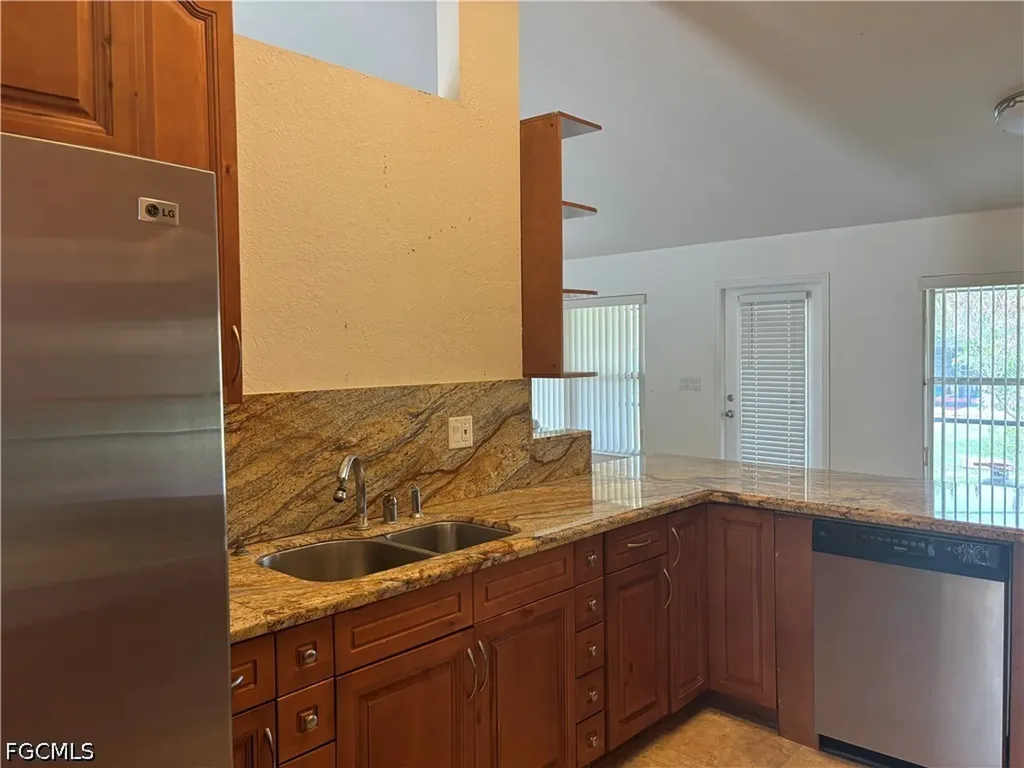 20 Hampton Avenue Lehigh Acres FL 33936