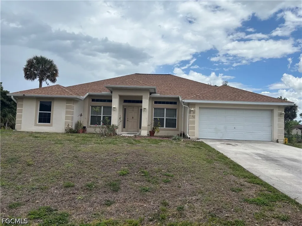 20 Hampton Avenue Lehigh Acres FL 33936