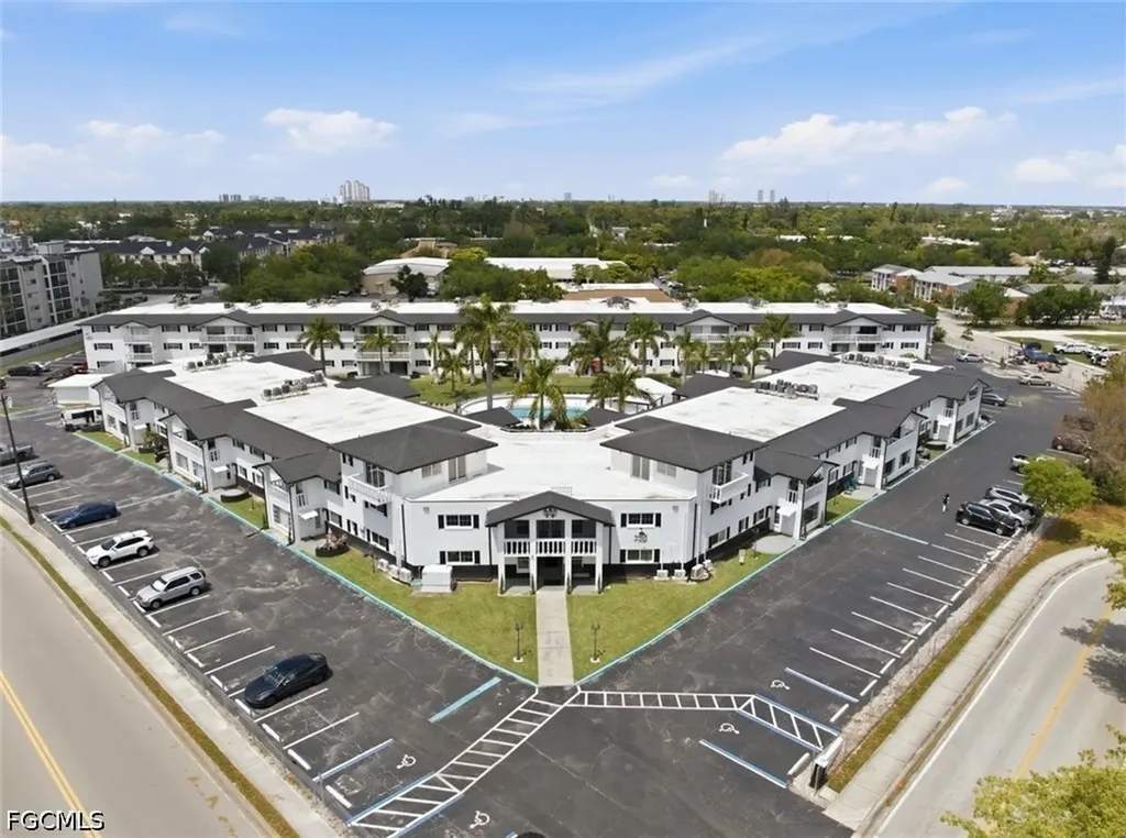 3706 Broadway Fort Myers FL 33901