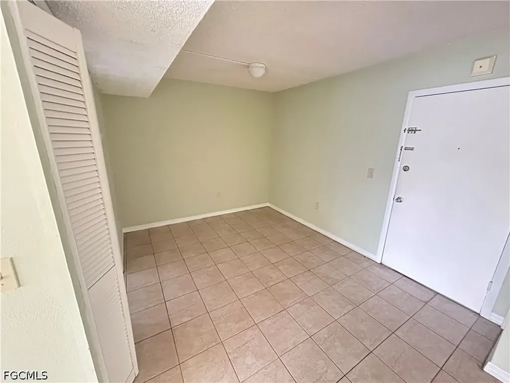3706 Broadway Fort Myers FL 33901