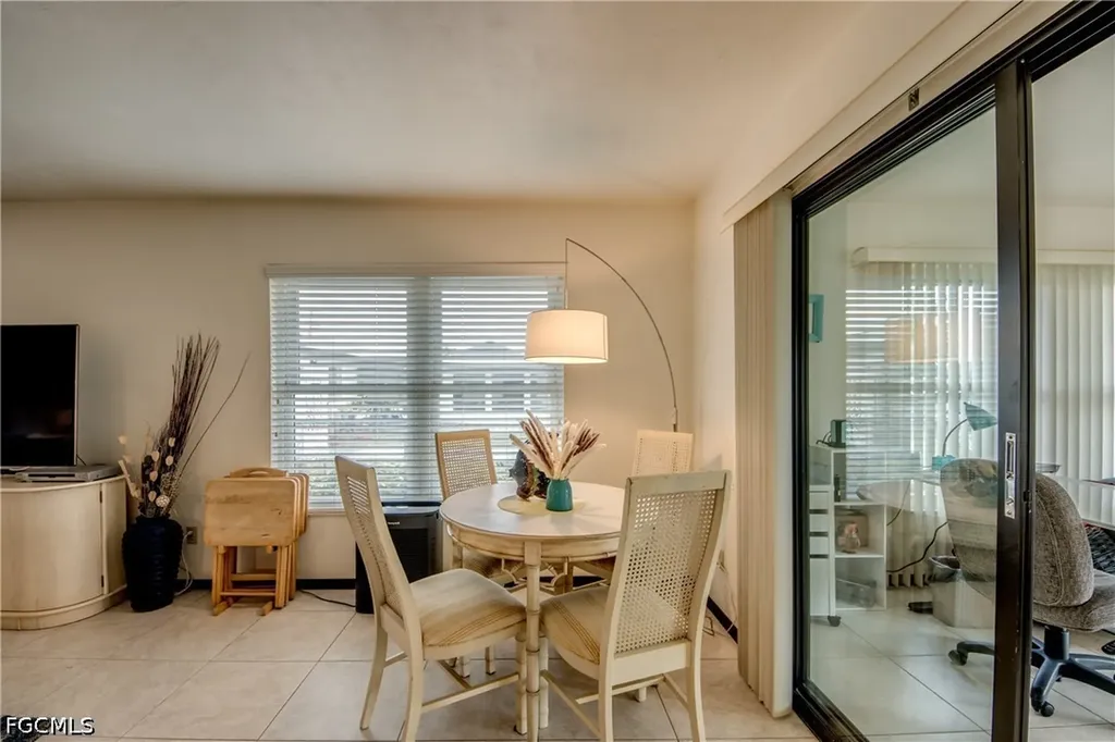 4963 Vincennes Street Cape Coral FL 33904