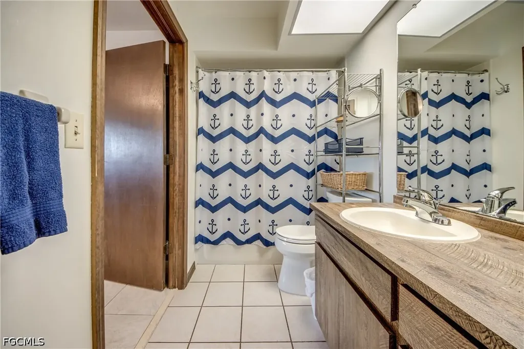 4963 Vincennes Street Cape Coral FL 33904