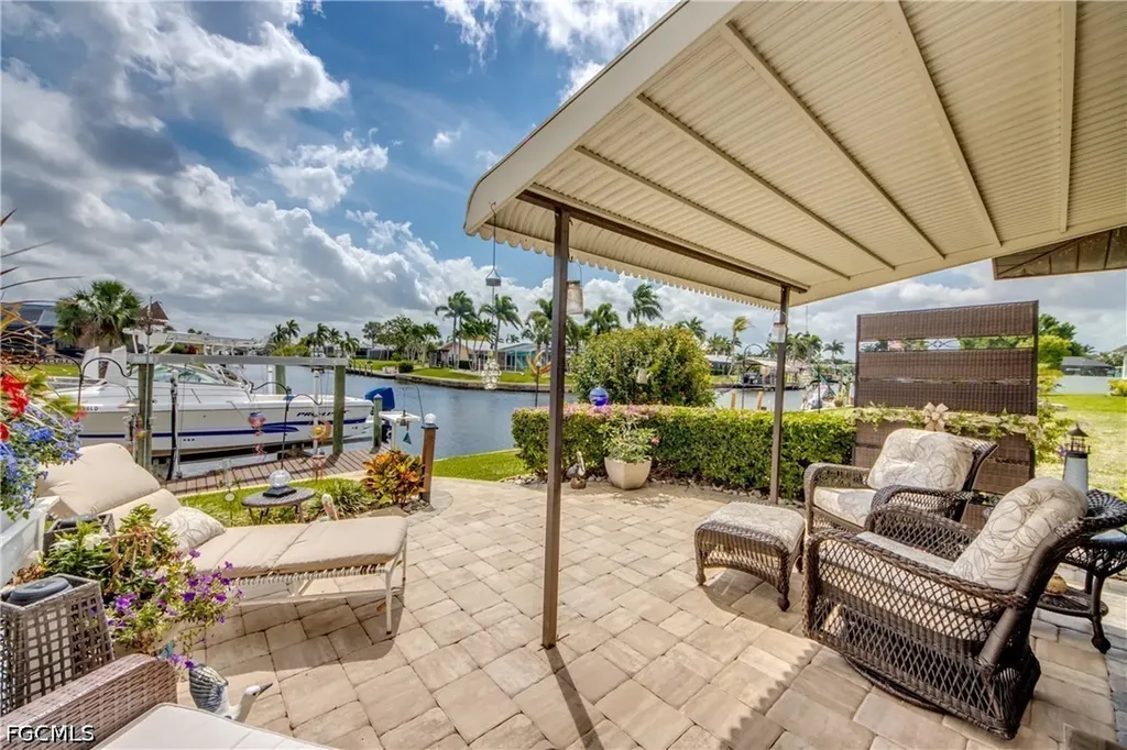 4963 Vincennes Street Cape Coral FL 33904
