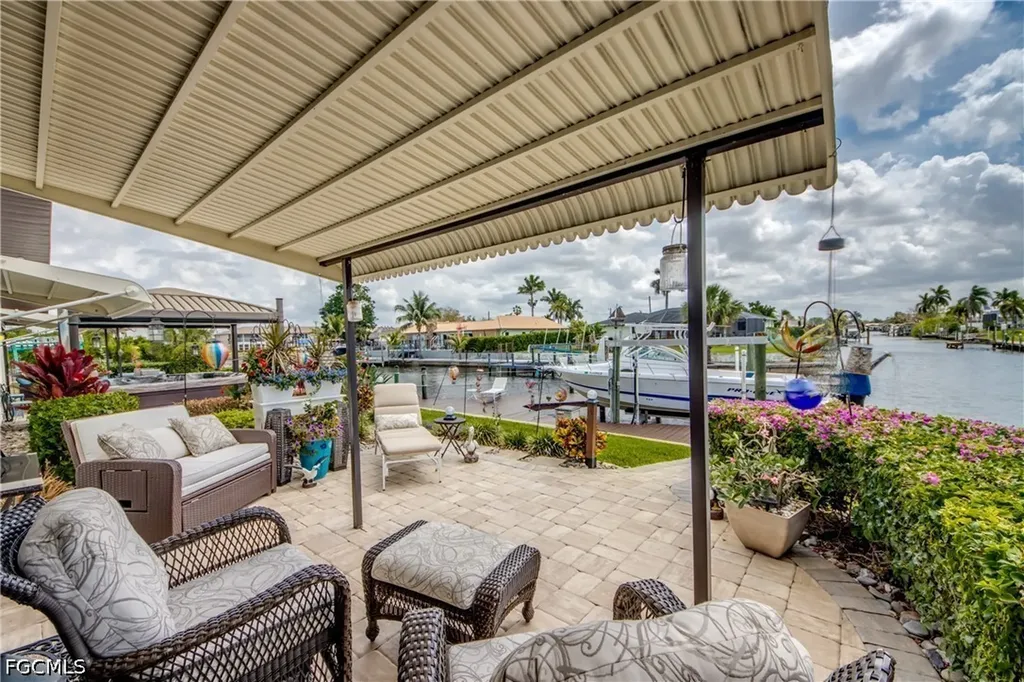 4963 Vincennes Street Cape Coral FL 33904