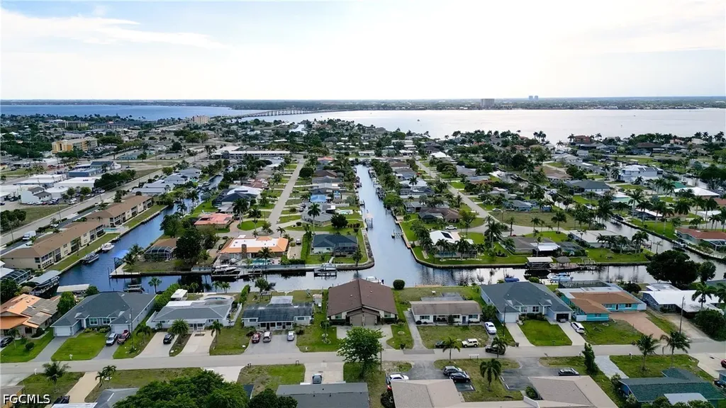 4963 Vincennes Street Cape Coral FL 33904