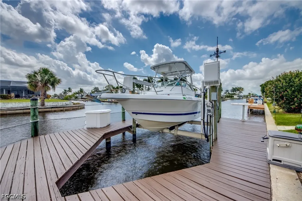 4963 Vincennes Street Cape Coral FL 33904