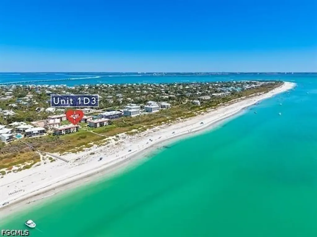 671 E Gulf Drive Sanibel FL 33957