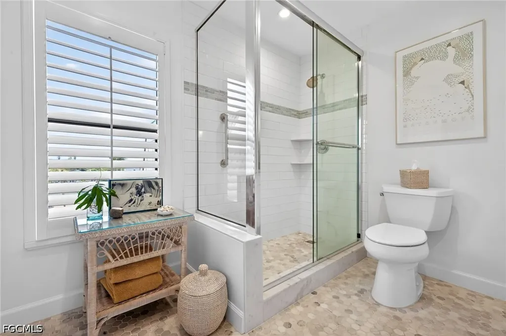 760 Sextant Drive Sanibel FL 33957