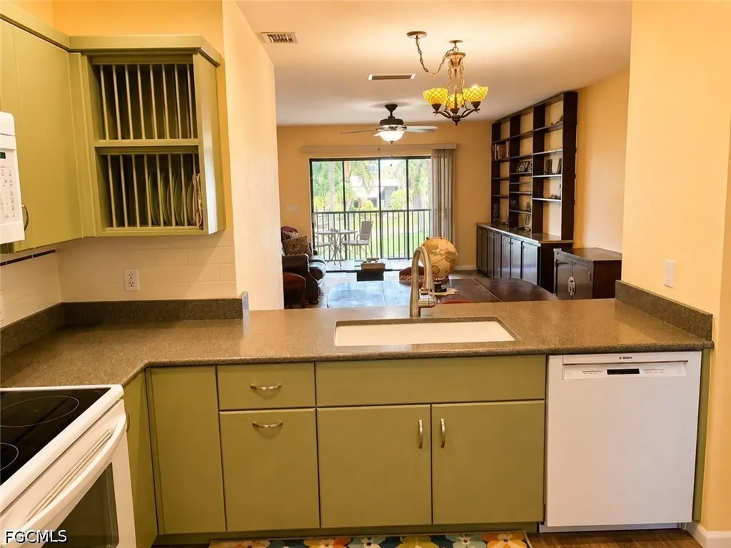 11060 Caravel Circle Fort Myers FL 33908