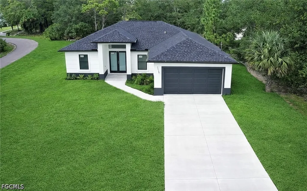 2522 Alice Place Lehigh Acres FL 33971