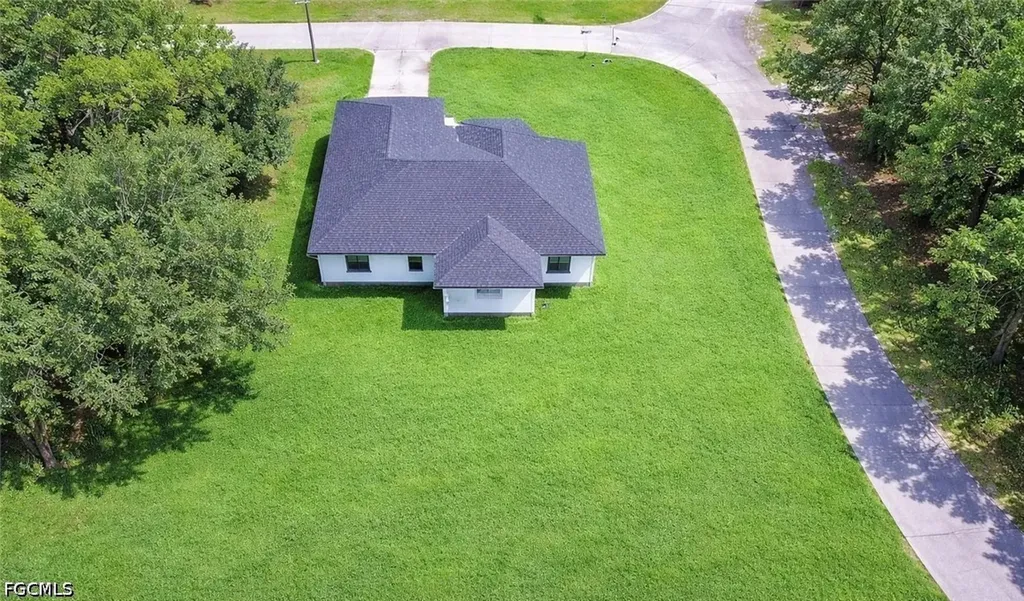 2522 Alice Place Lehigh Acres FL 33971