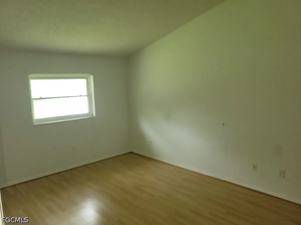 1029 NE Van Loon Lane Cape Coral FL 33909