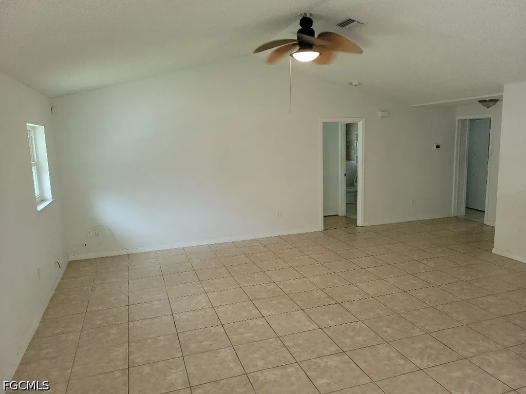 1029 NE Van Loon Lane Cape Coral FL 33909