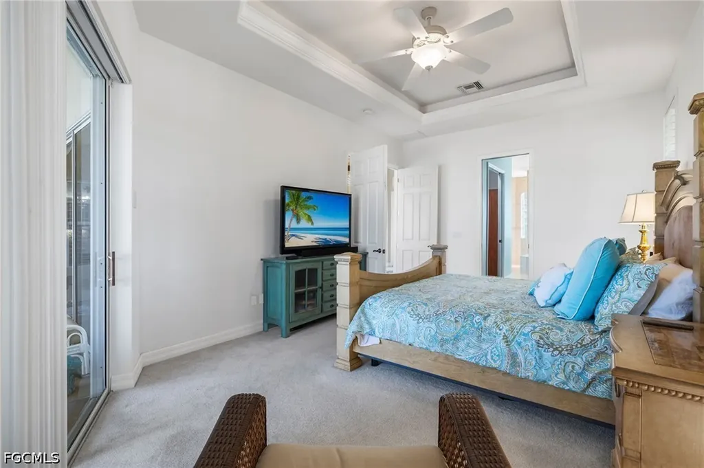 2710 SW 27th Place Cape Coral FL 33914