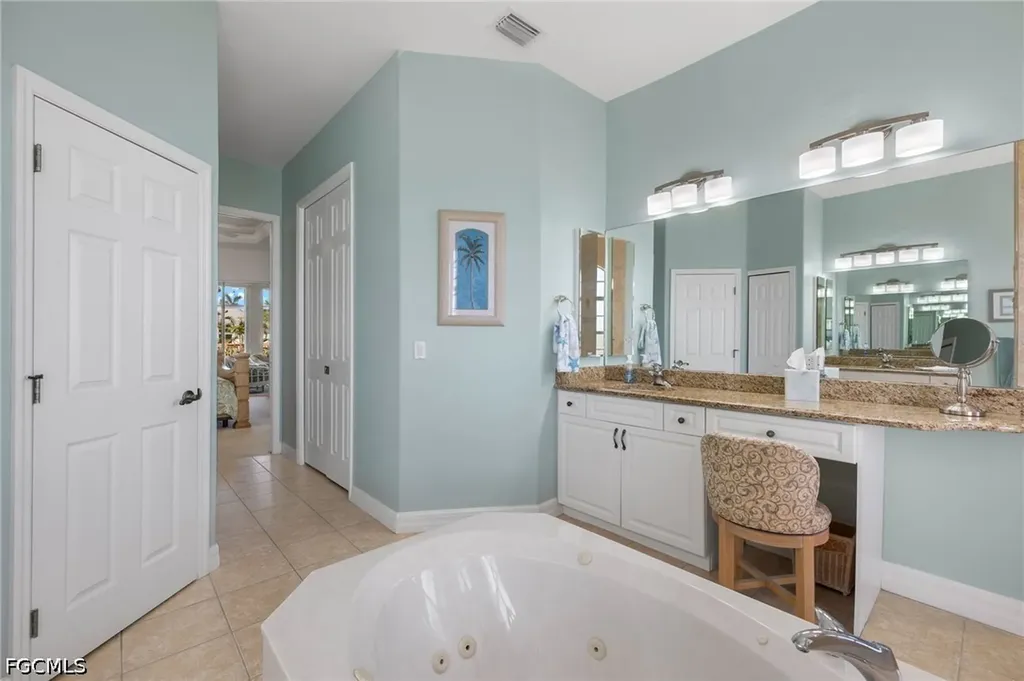2710 SW 27th Place Cape Coral FL 33914