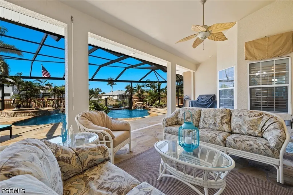 2710 SW 27th Place Cape Coral FL 33914