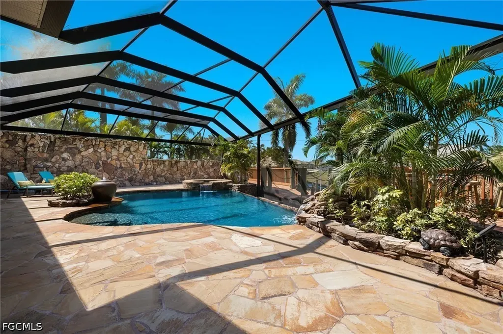 2710 SW 27th Place Cape Coral FL 33914
