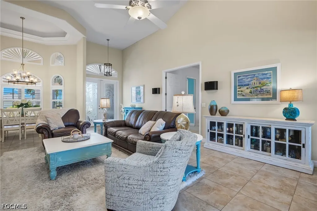 2710 SW 27th Place Cape Coral FL 33914