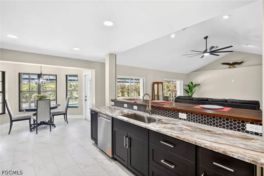 1145 SW 21st Terrace Cape Coral FL 33991