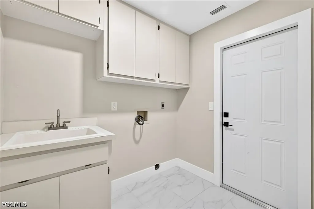 1145 SW 21st Terrace Cape Coral FL 33991