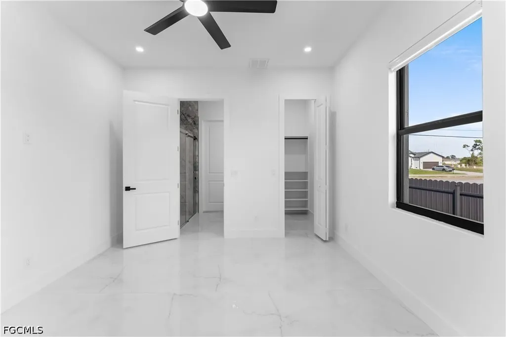 3414 W Gator Circle Cape Coral FL 33909