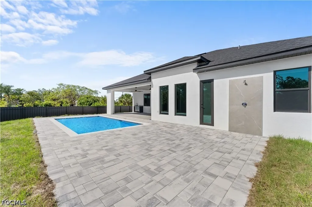 3414 W Gator Circle Cape Coral FL 33909