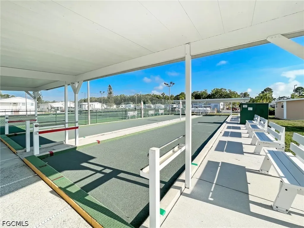 15 Fountain View Boulevard North Fort Myers FL 33903