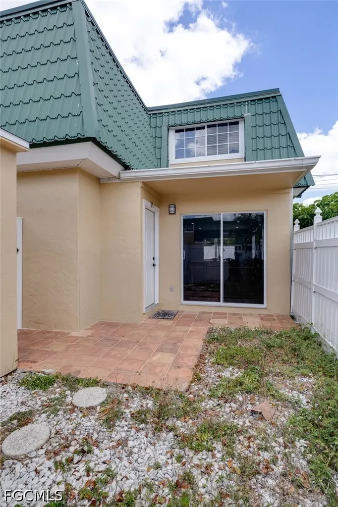 4811 Sunfish Court Fort Myers FL 33919
