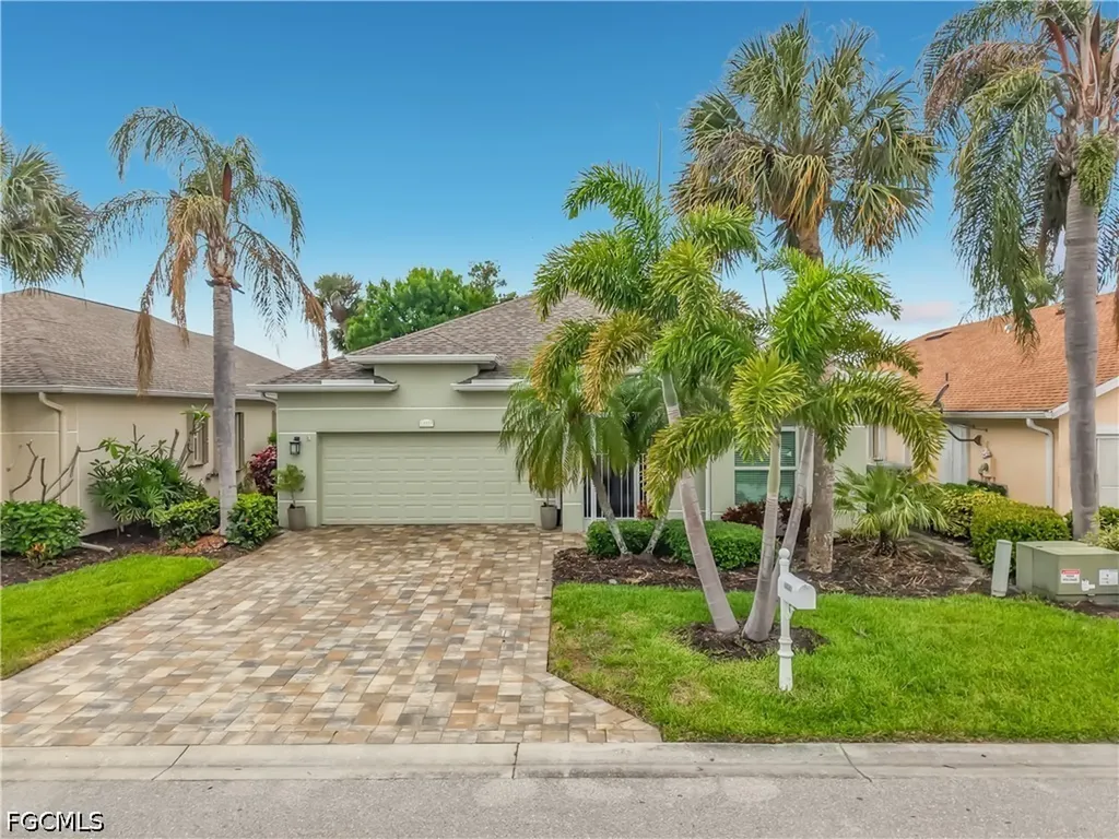 13337 Queen Palm Run North Fort Myers FL 33903