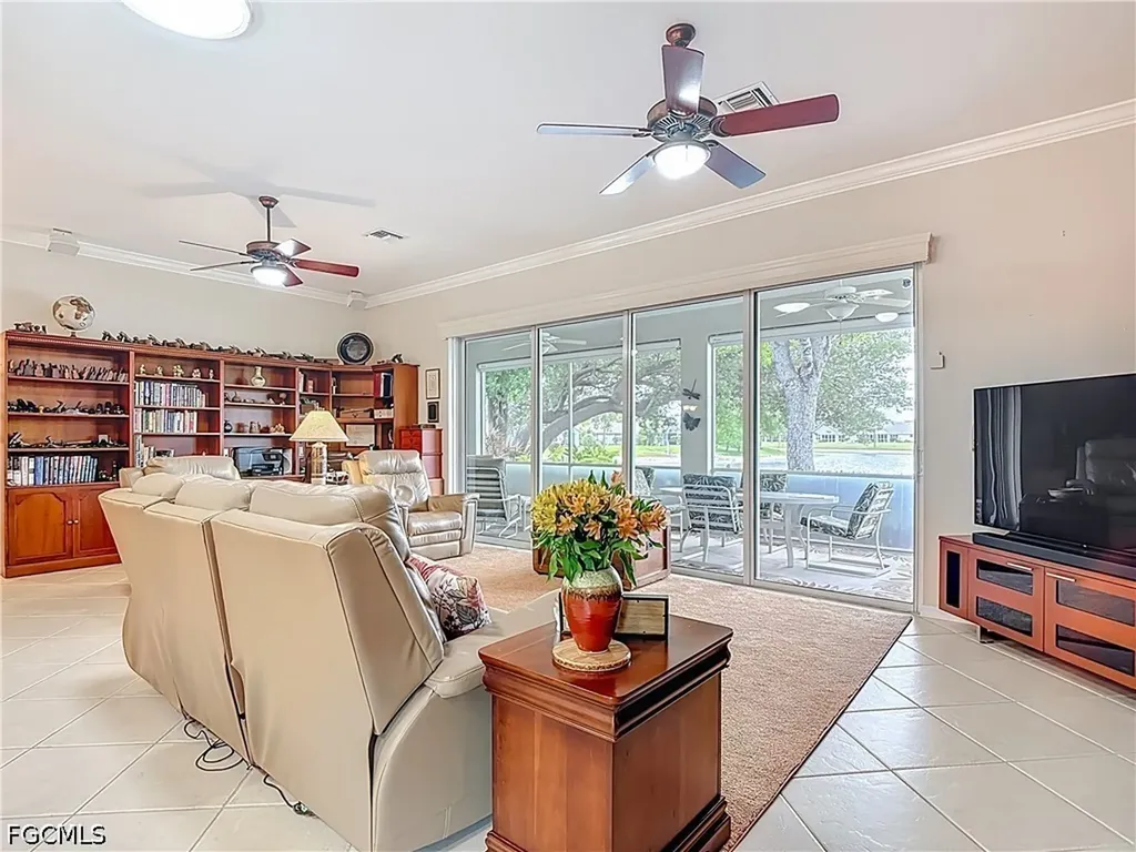 13337 Queen Palm Run North Fort Myers FL 33903