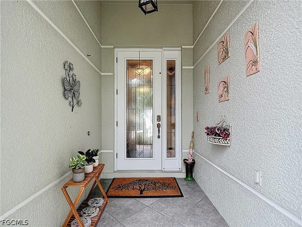 13337 Queen Palm Run North Fort Myers FL 33903