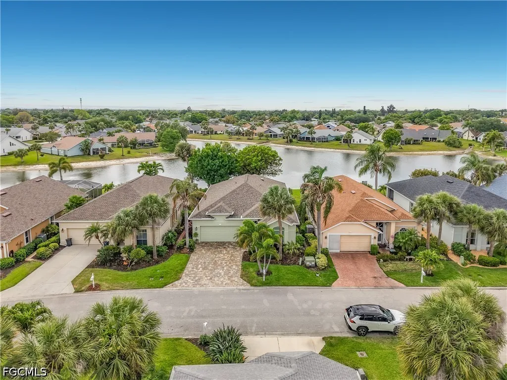13337 Queen Palm Run North Fort Myers FL 33903