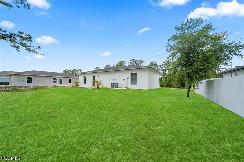 1053 Joponica Avenue S Lehigh Acres FL 33974