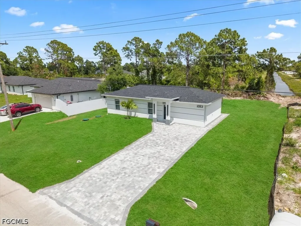 1053 Joponica Avenue S Lehigh Acres FL 33974
