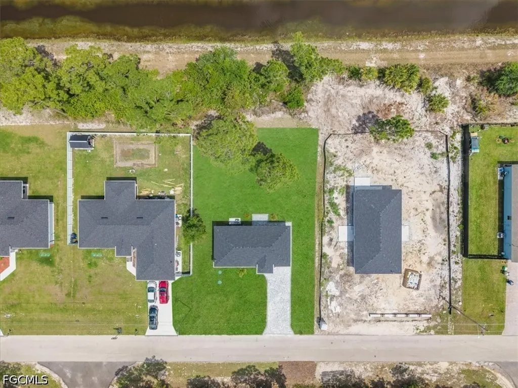 1053 Joponica Avenue S Lehigh Acres FL 33974